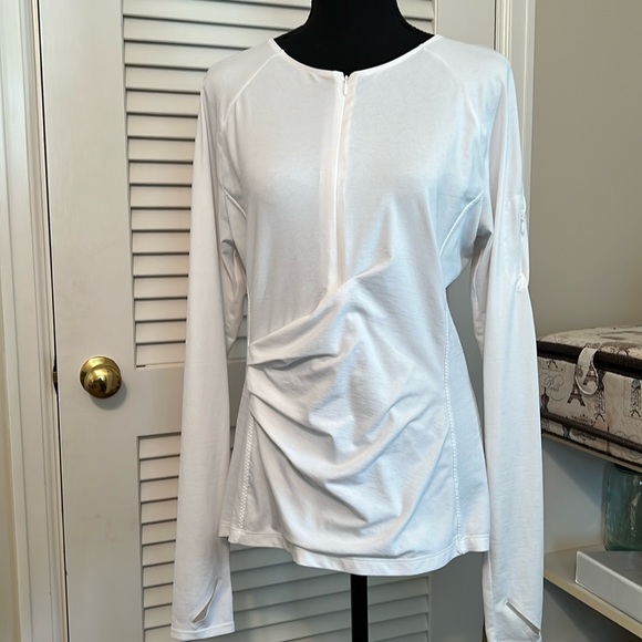 Athleta Tops - Athleta long sleeved top size L.